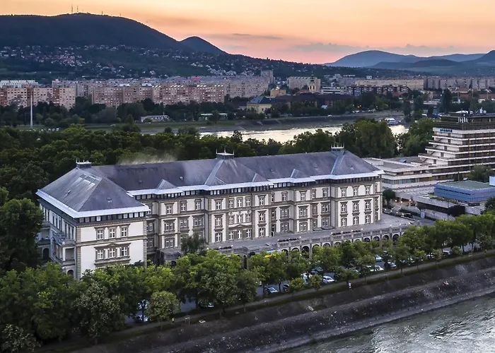 Ensana Grand Margaret Island Hotel